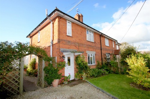 Arrange a viewing for Turners Green, Britwell Salome, WATLINGTON