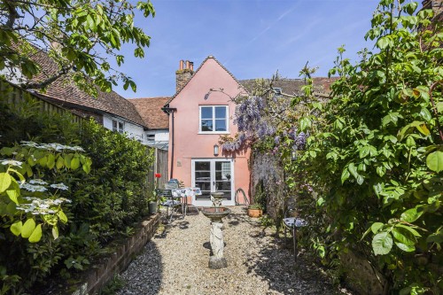 Arrange a viewing for Pinapple Cottage, Watlington