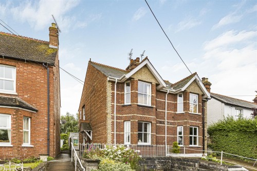 Arrange a viewing for Gorwell, Watlington