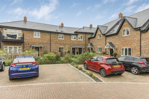 Arrange a viewing for Castle Gardens, Watlington