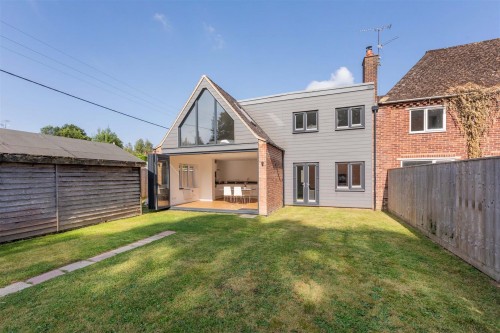 Arrange a viewing for Holly Close, Highmoor Cross, Henley-On-Thames